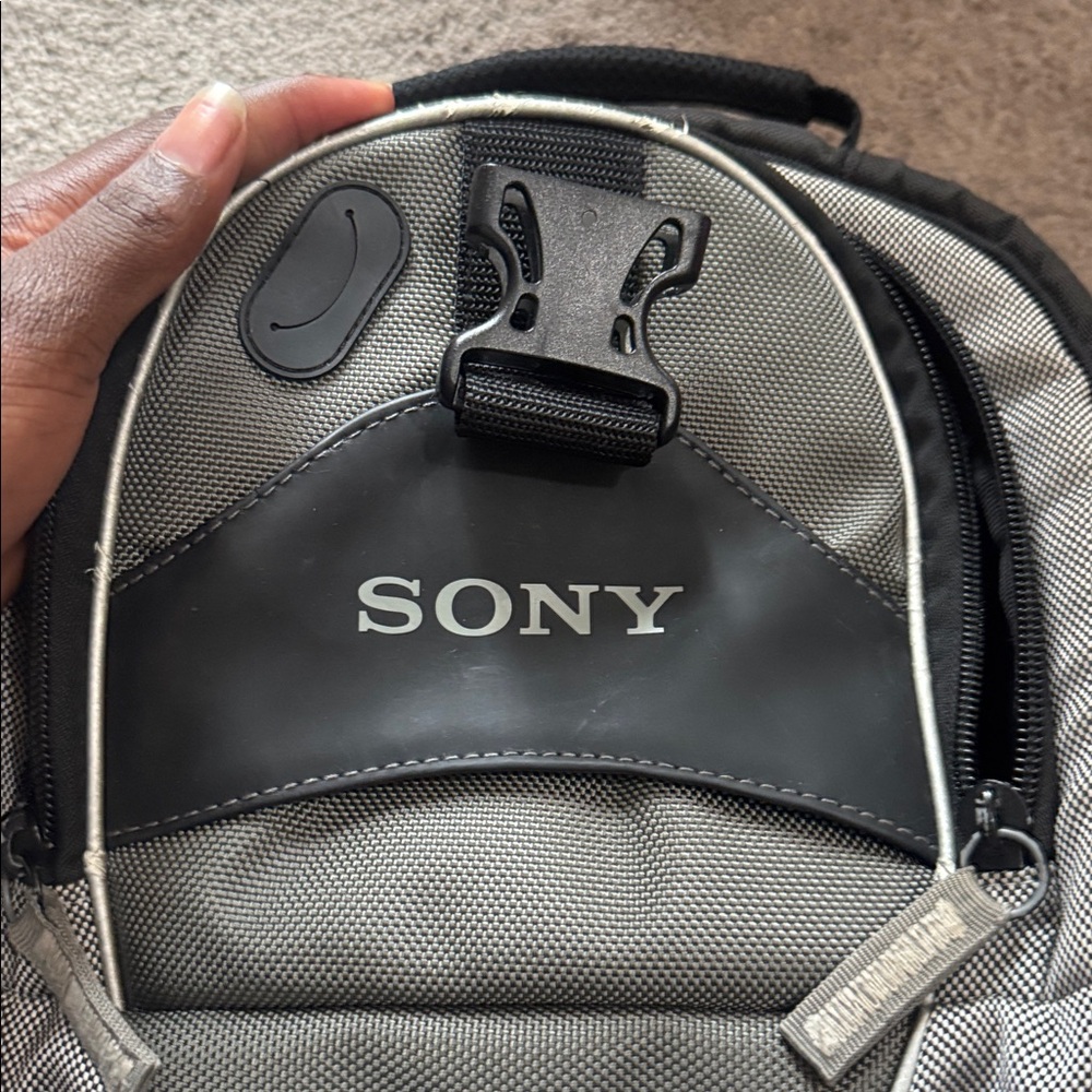 Sony Back Pack - Picture 2 of 10